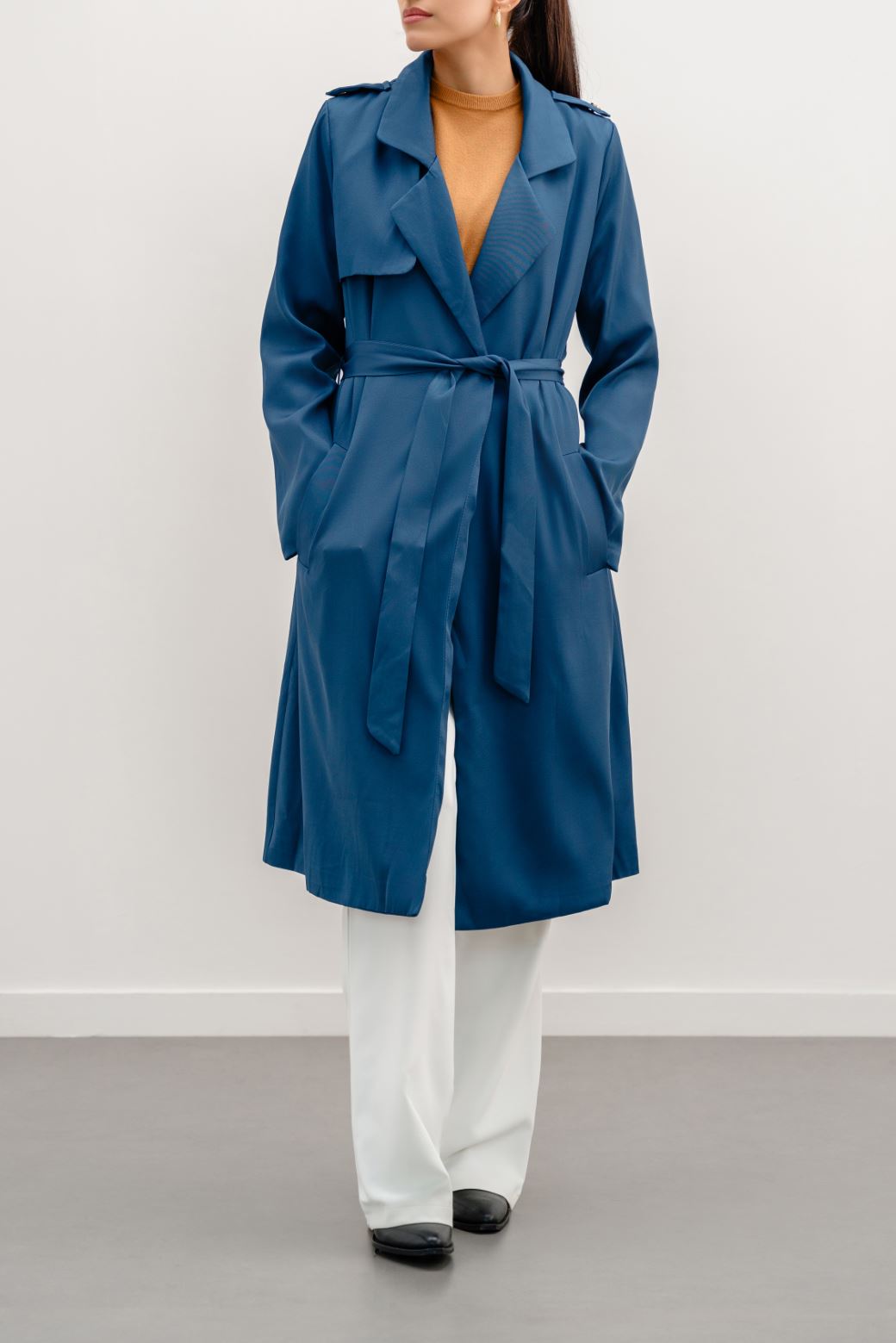 CLASSIC TRENCH COAT