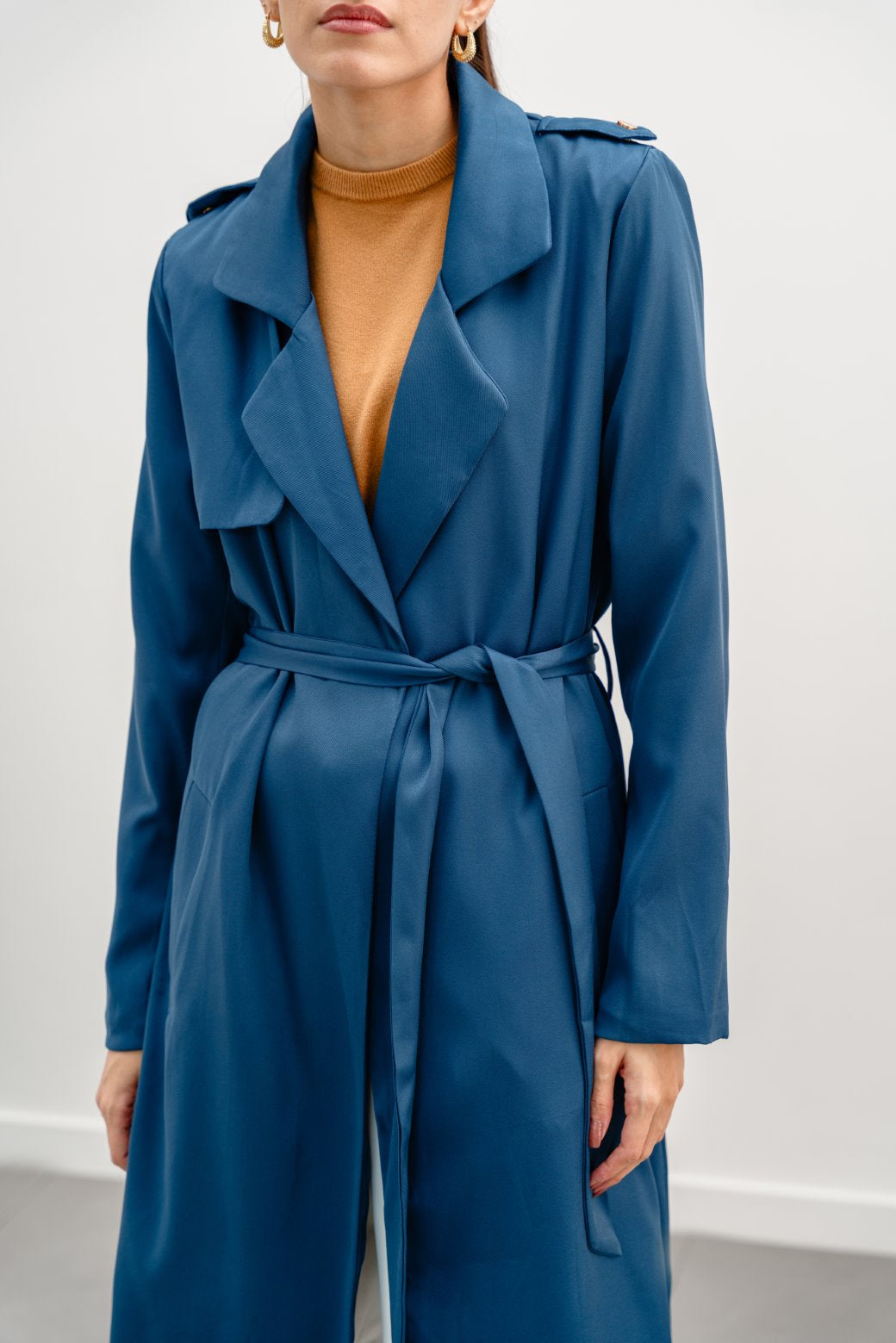 CLASSIC TRENCH COAT